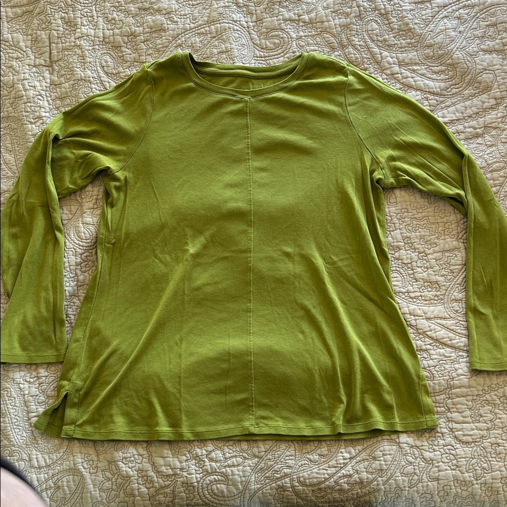 J. Jill Kiwi Green Front Seam Long-Sleeve Crew Neck Tee